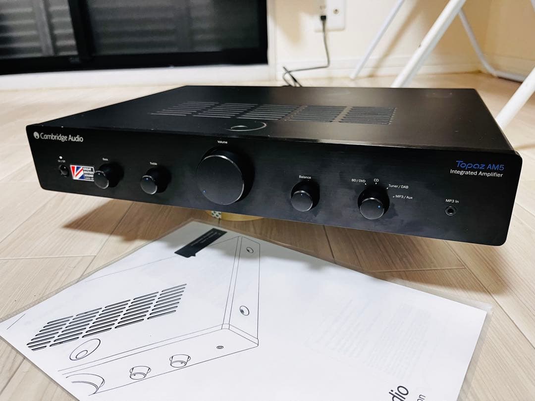 Topaz AM5 プリメインアンプ 1