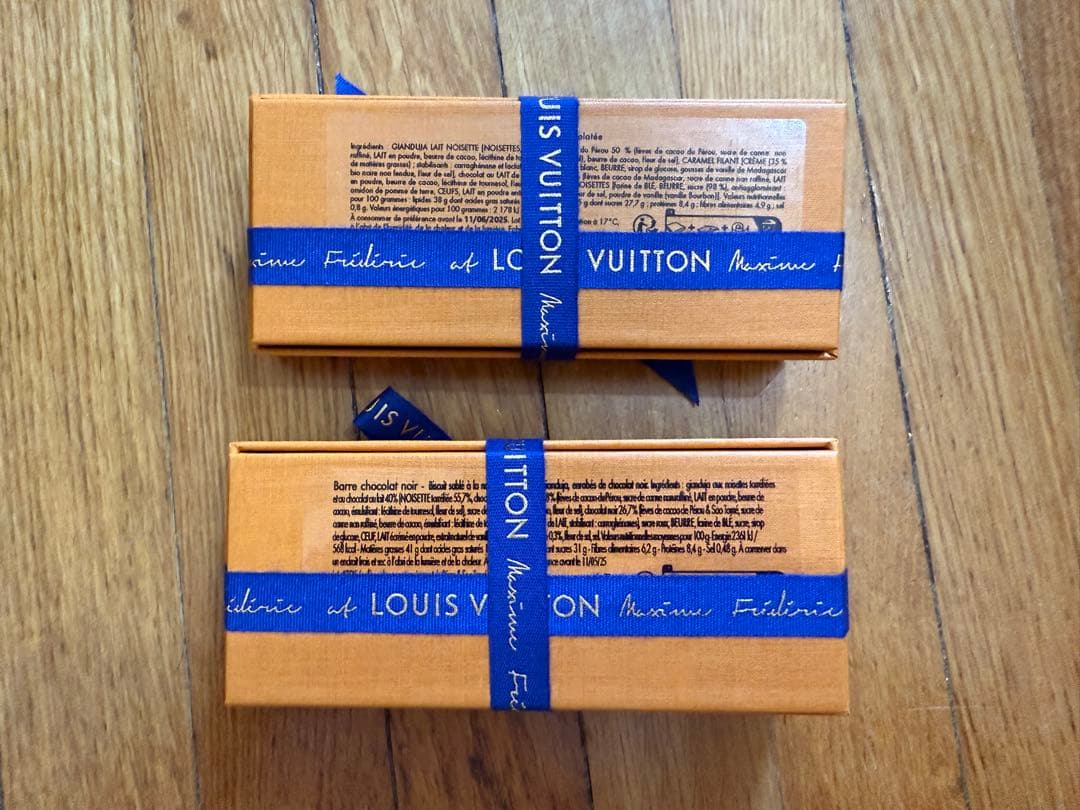 LOUIS VUITTON ダークチョコレート　ミルクチョコレート　2箱セット