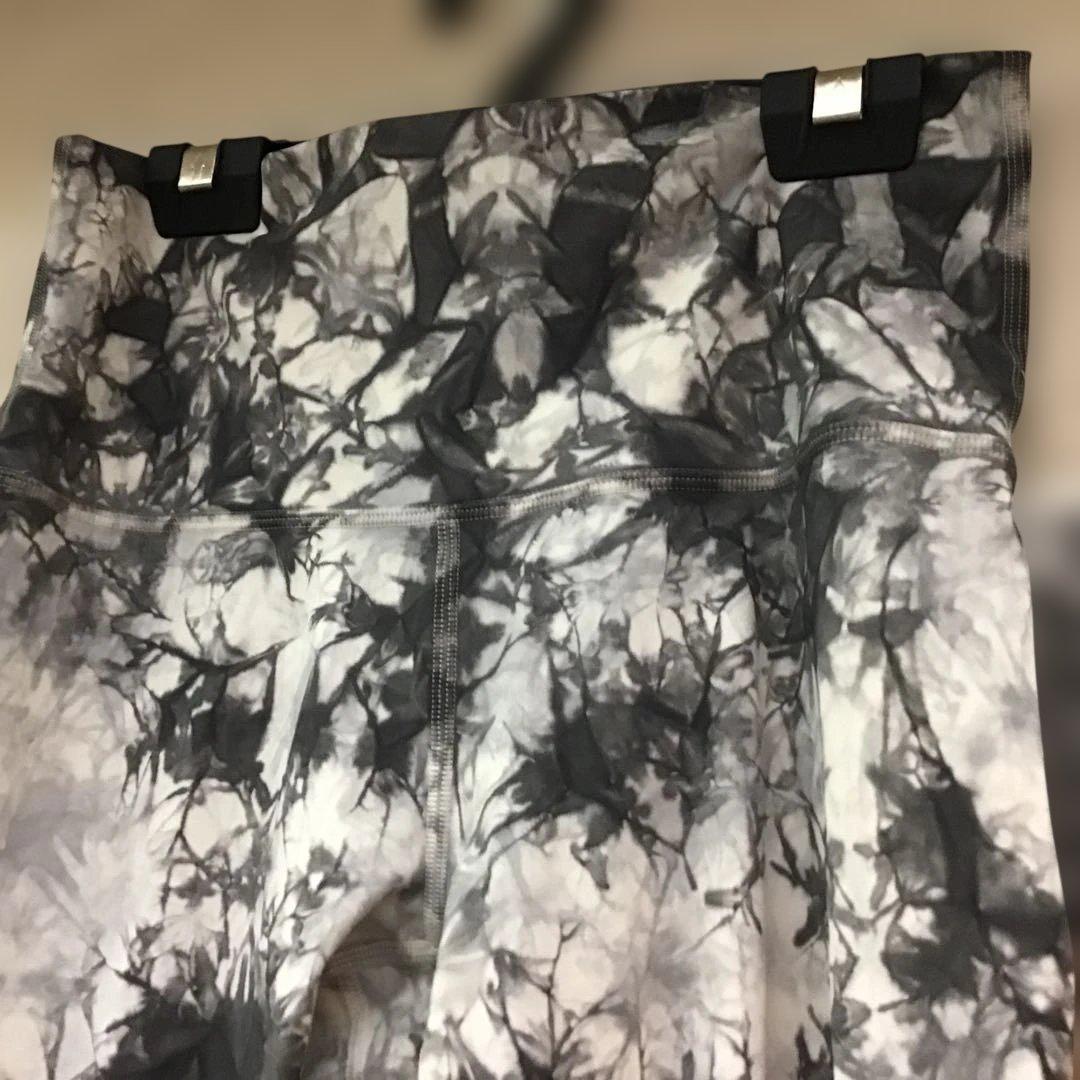 ★新品未使用★lululemon ルルレモン ハイライズパンツ サイズ6