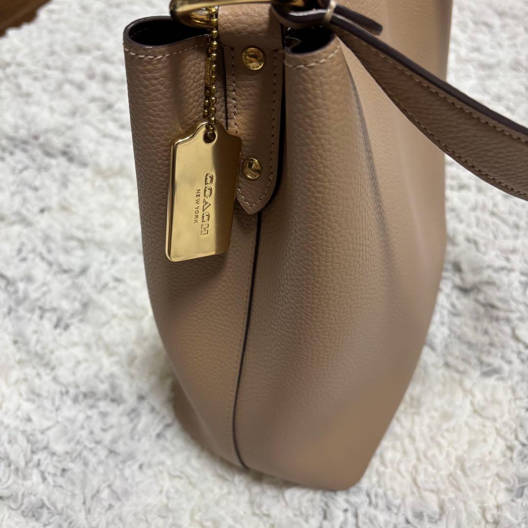 COACH ベージュ レザー バケットハンドバッグorショルダーバッグ