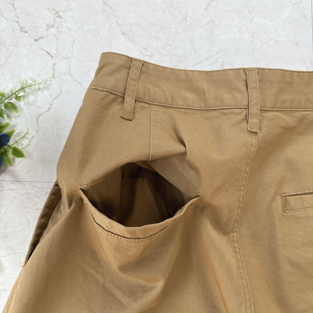 美品⭐︎room306 カーブパンツ　ウエストデザイン　チノパン　ベージュ