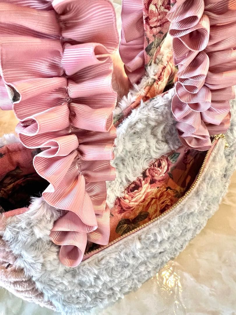 あ*き様 コヤンイサムチョン　ショルダー付きサイドポケットファーバッグ　サバ猫ち