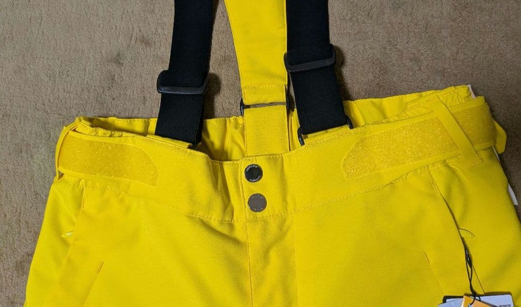 【新品タグ付き】デサントスキーパンツ イエロー ￥27500（税込）