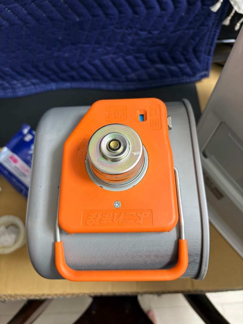 CORONAコロナ　FH-VX4618BY-W 石油ファンヒーター