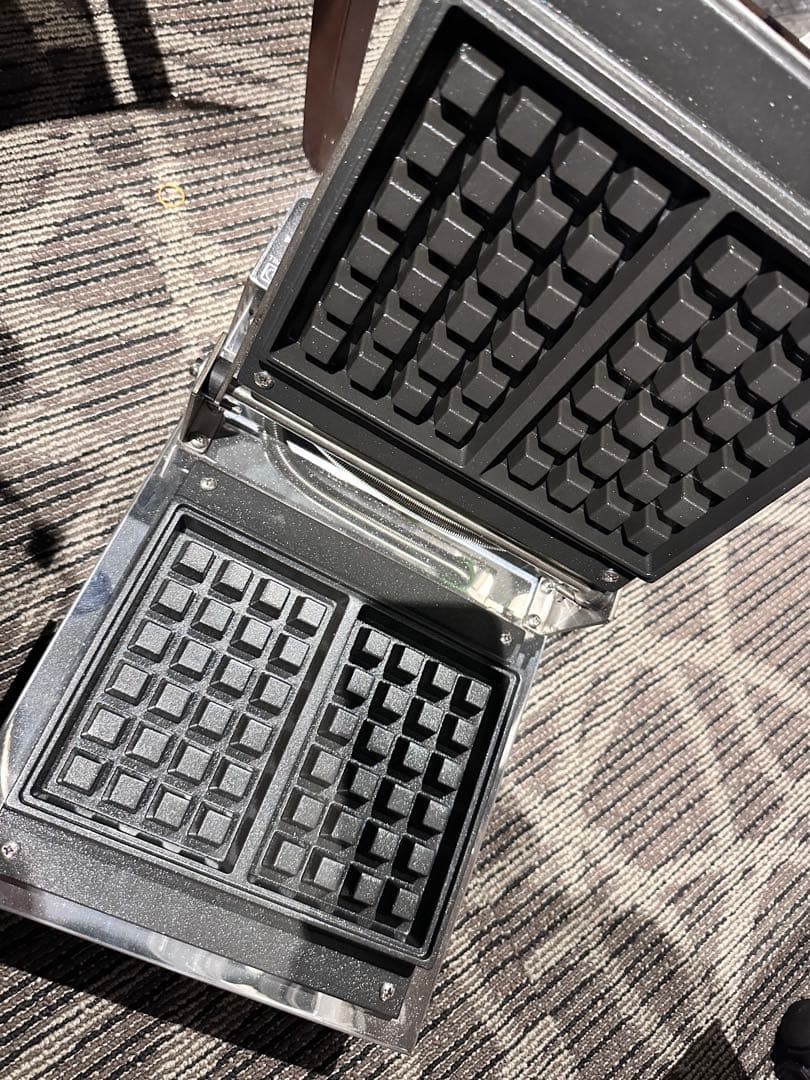 BC-2 ワッフルメーカー 1200W シルバー