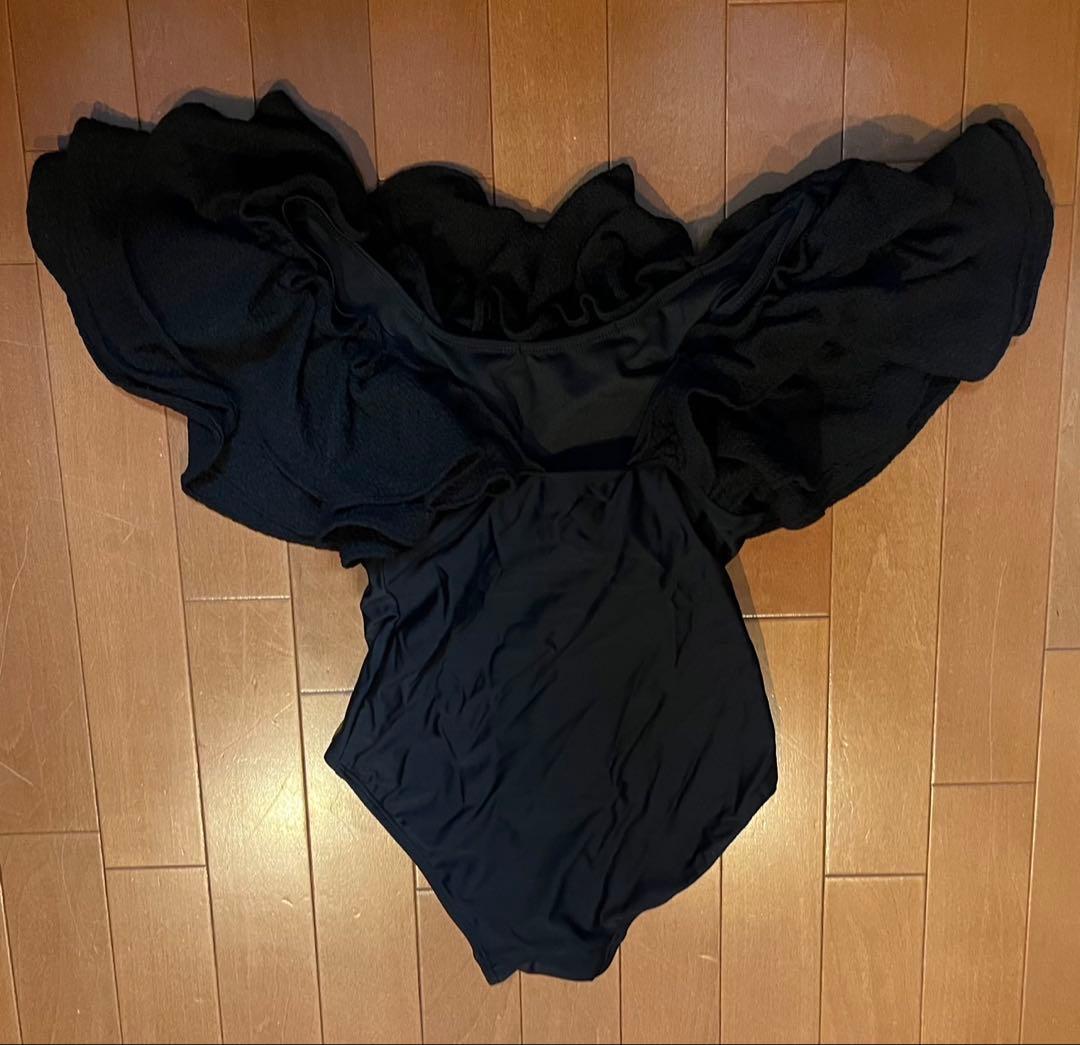 フリルオフショルダー水着 ブラック
