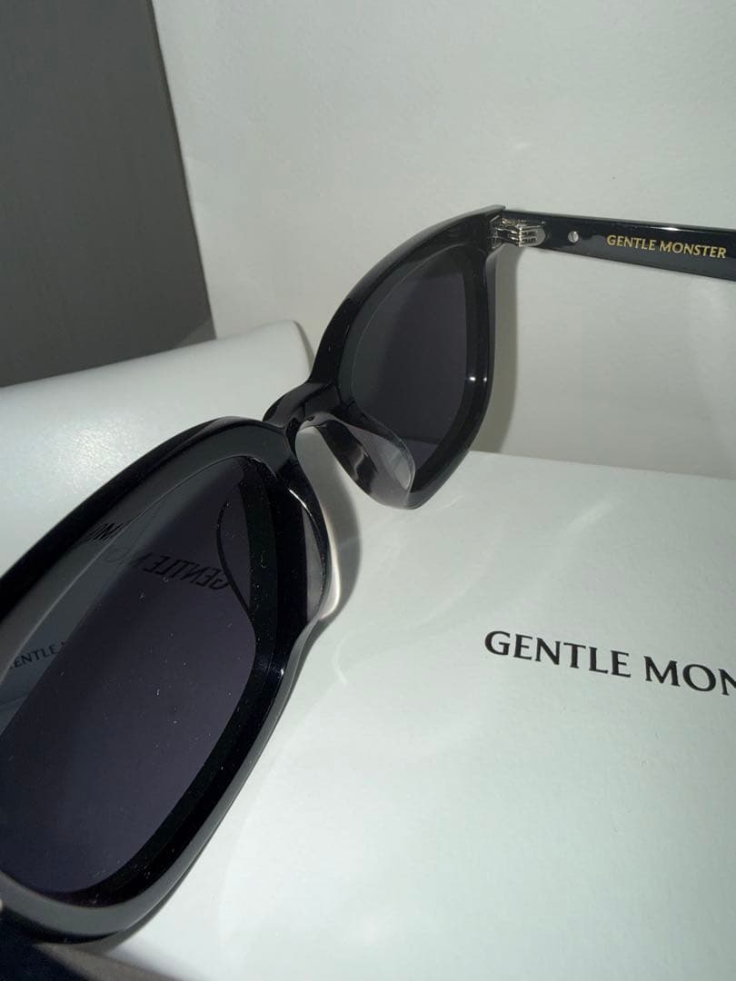 GENTLE MONSTER PINO ブラックサングラス