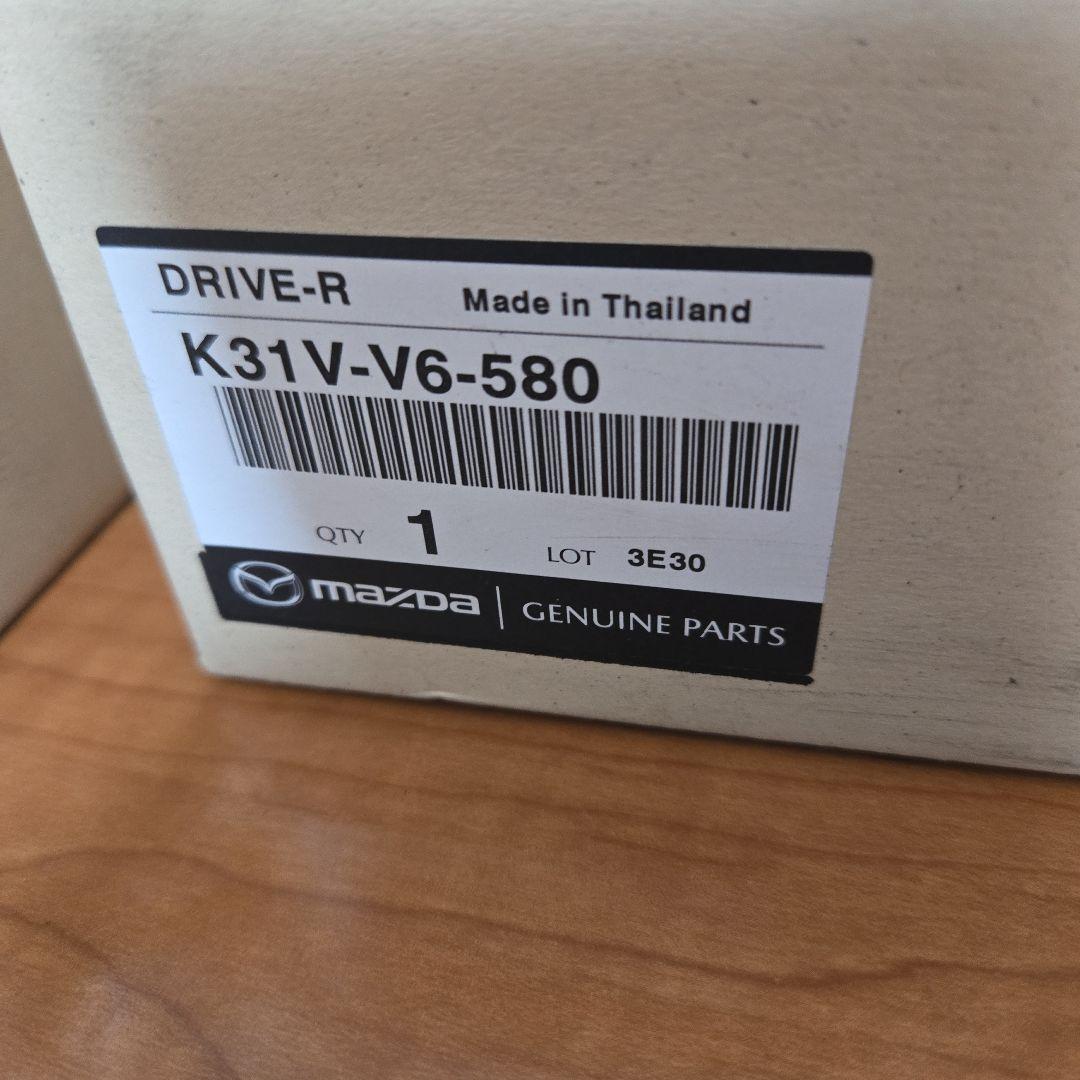 マツダ3　純正　ドライブレコーダー　2カメラ　K31VV6580