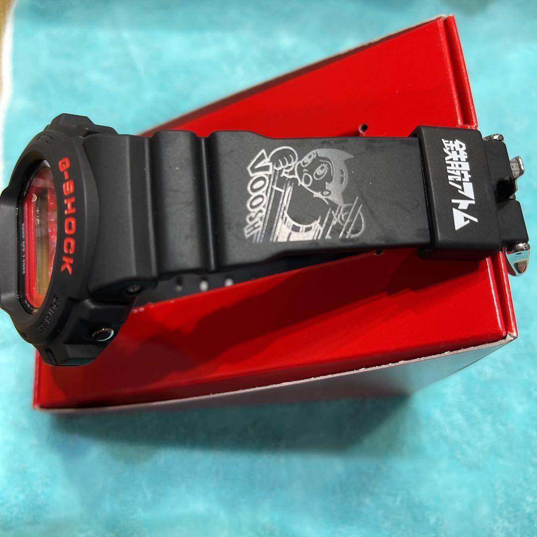 【値下げしました！】手塚治虫80周年記念　鉄腕アトムG-SHOCK