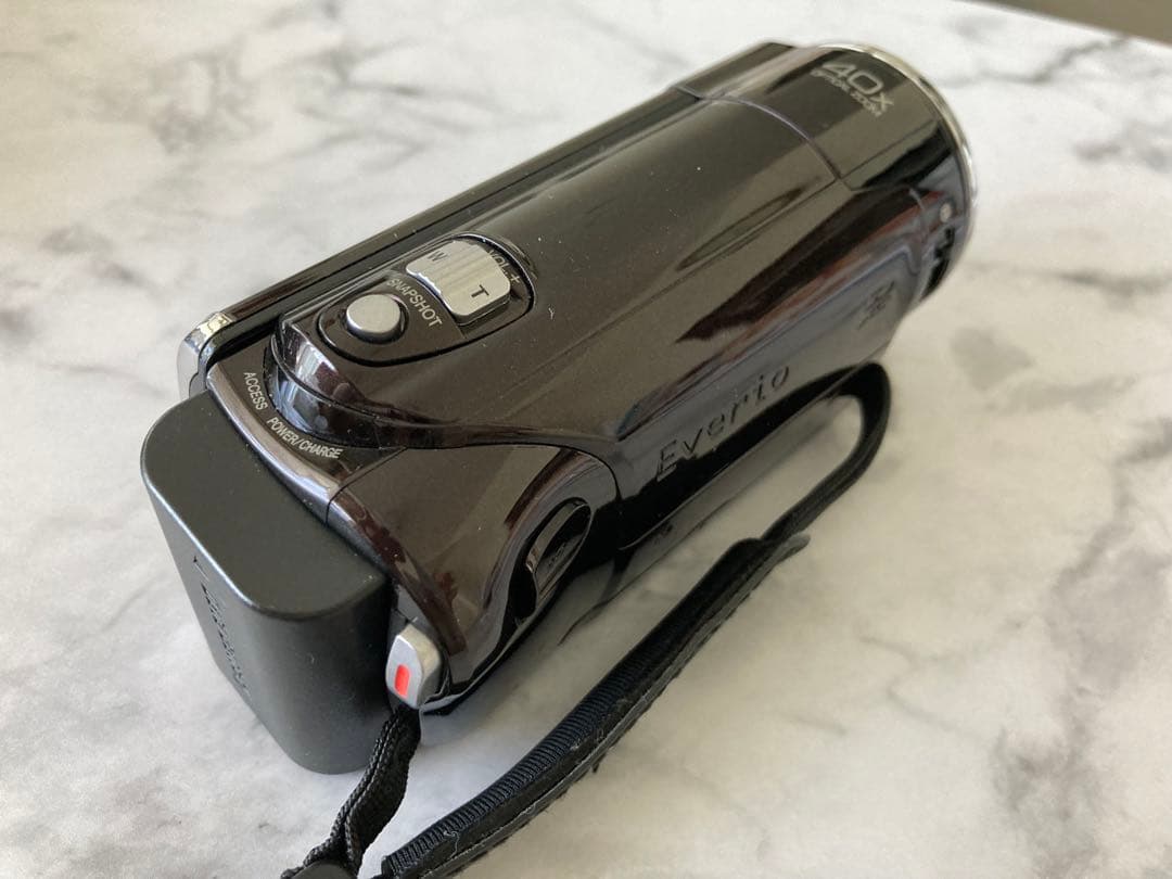 JVC Everio GZ-HM670ビデオカメラ