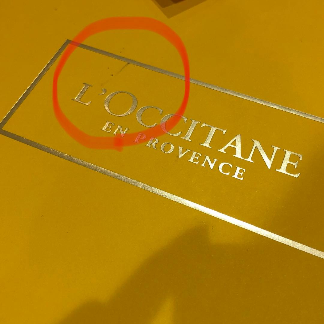 ♡【未使用】ロクシタン　インテンシヴR　シャンプー・コンディショナー・石鹸　3点