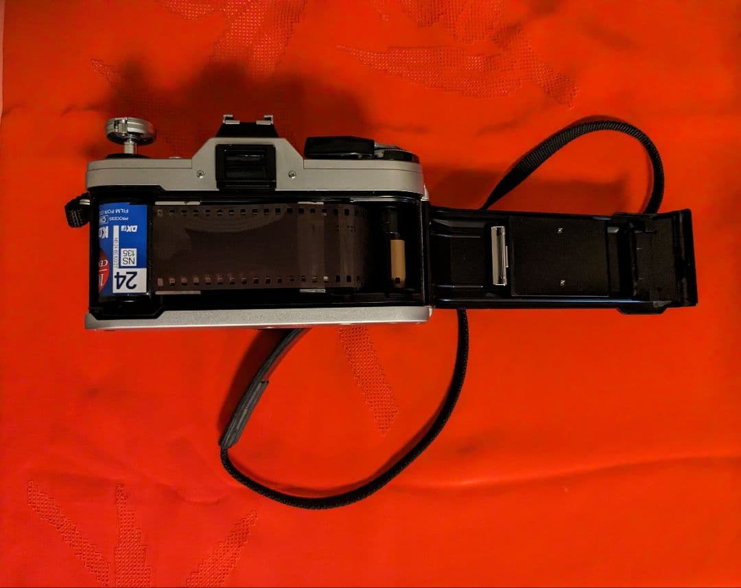 フィルムカメラ動作確認済 キヤノン Canon AE-1 レンズ　FD50㎜