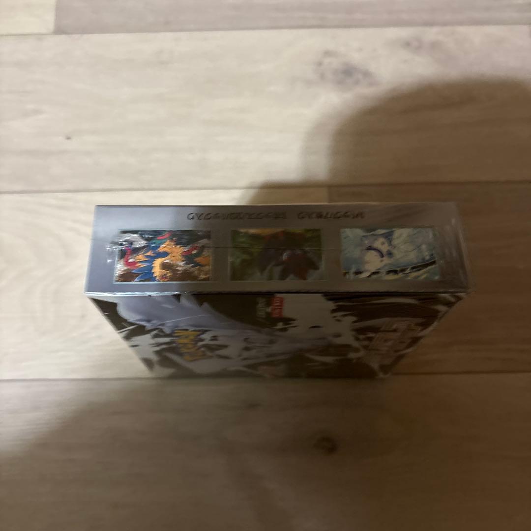 ポケモンカードホワイトフレア未開封BOX シュリンク付き