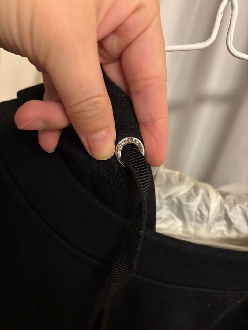 モンクレール　フード付きトレーナー パーカー フーディ レディース