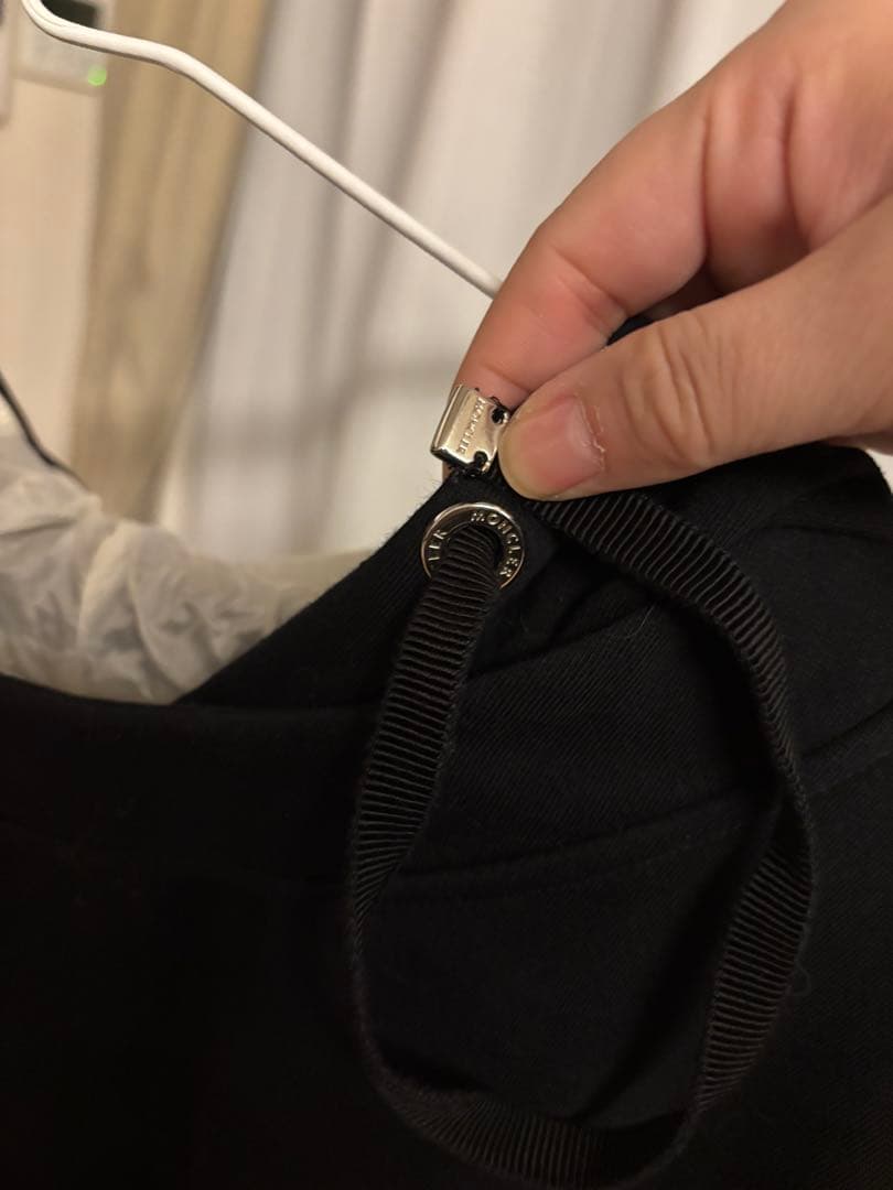 モンクレール　フード付きトレーナー パーカー フーディ レディース