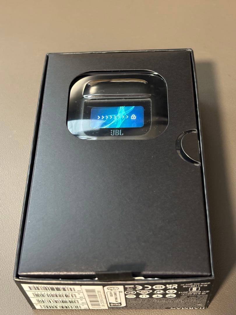 JBL TOUR PRO2 [本体•ケース•充電器•イヤーピース•箱]