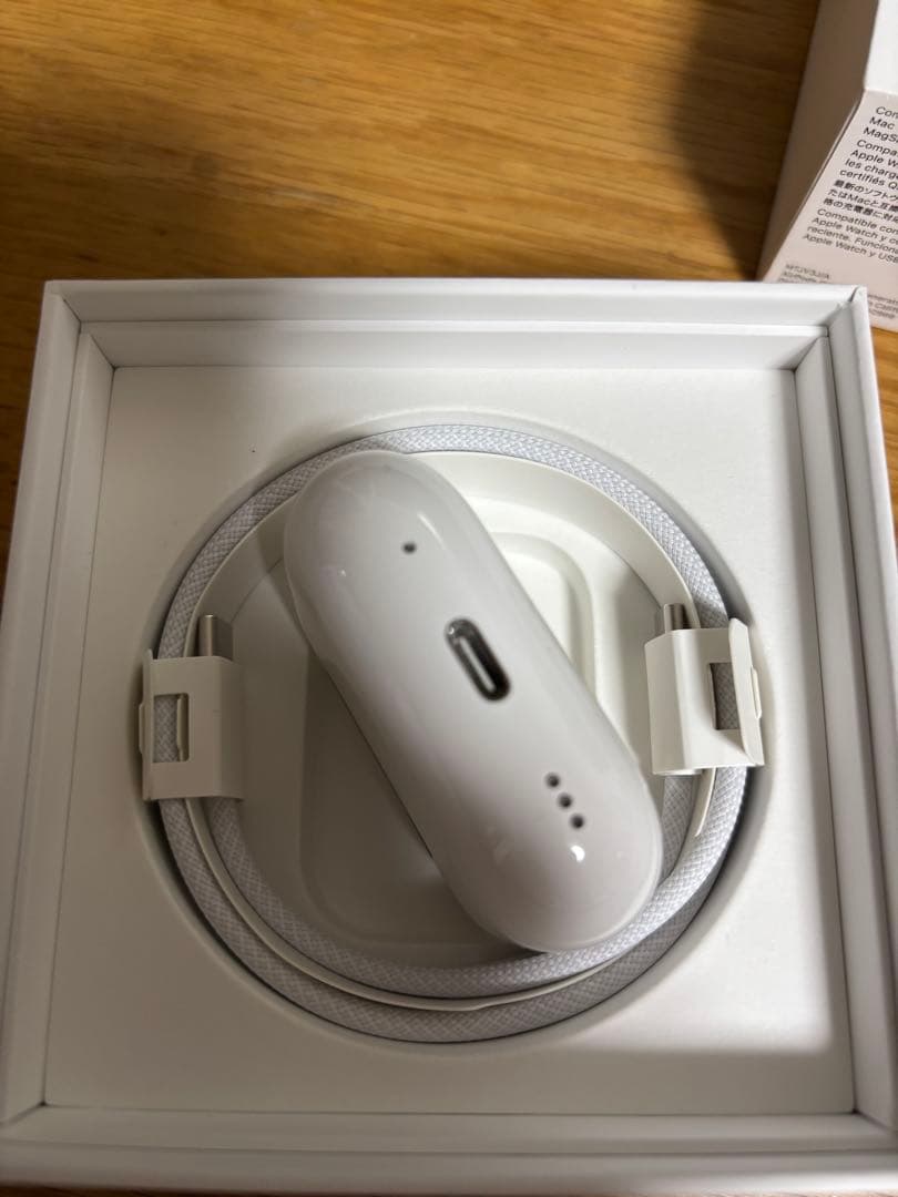 保証あり　国内正規品 AirPods Pro 2 第二世代　USB Cタイプ