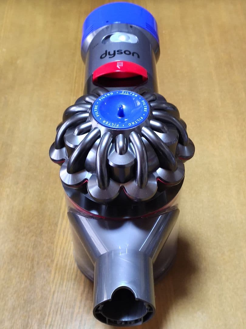 本日限定 ダイソンSV11掃除機完全分解清掃済み 動作品純正バッテリー3つセット