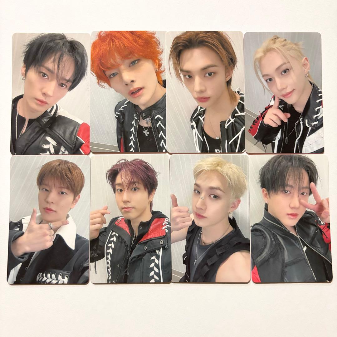 スキズ　Hollow 2/1 straykids オフイベ　トレカ　8種　①