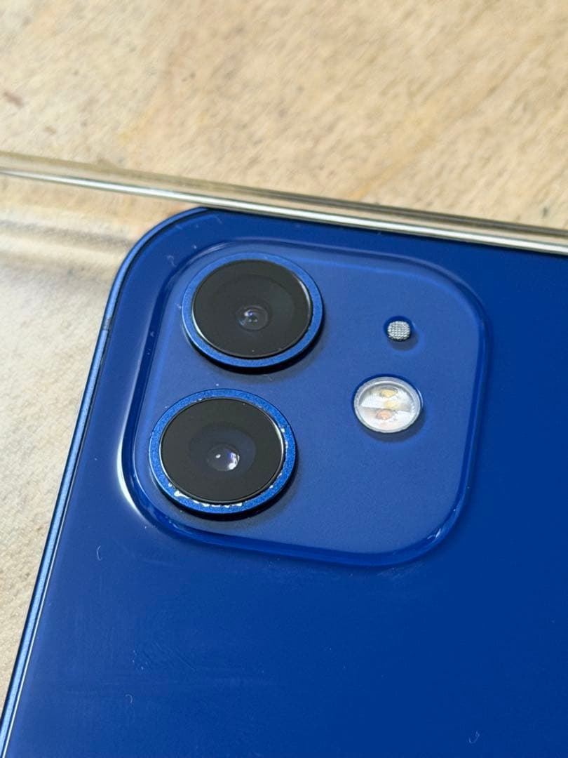 Apple iPhone 12 ブルー 本体 最大容量77%