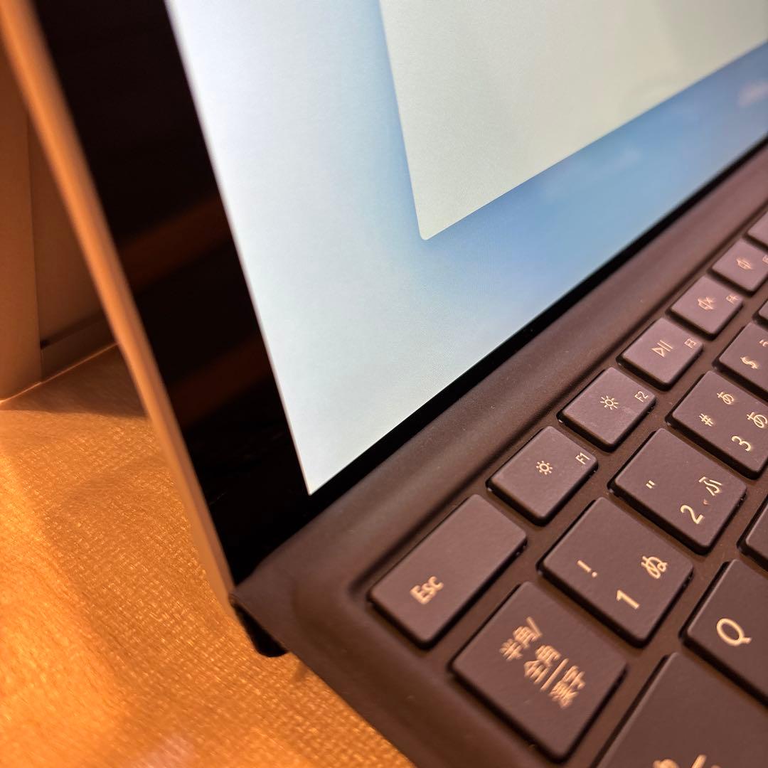 【最終値下げ】Microsoft Surface Pro 7 256GB 8GB