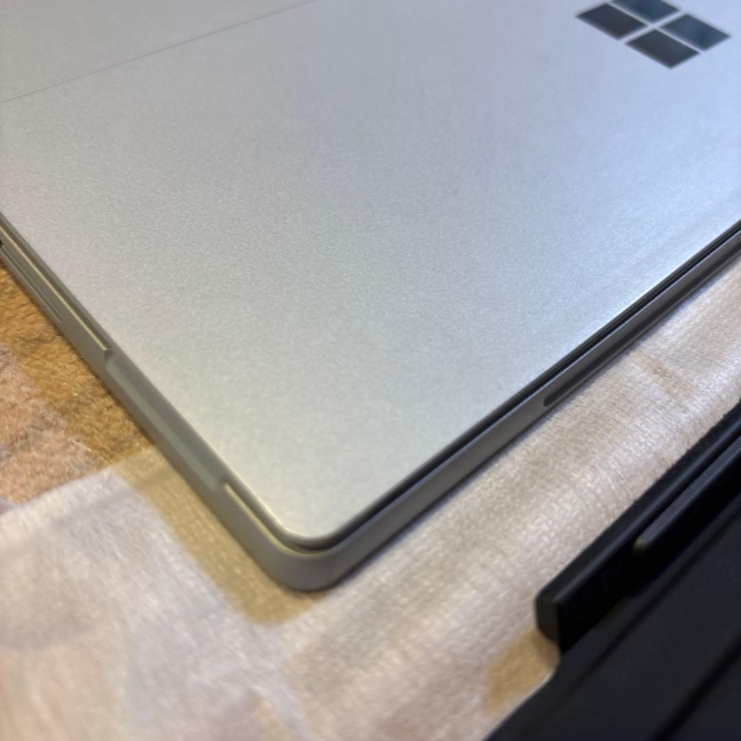 【最終値下げ】Microsoft Surface Pro 7 256GB 8GB