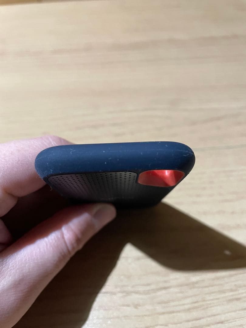 外付けハードディスク・ドライブ SanDisk Extreme Portable SSD 1TB