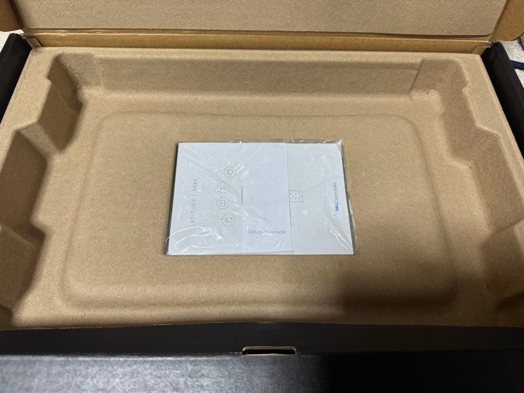 13世代 i5 Dell Latitude 3540 Office付属　美品