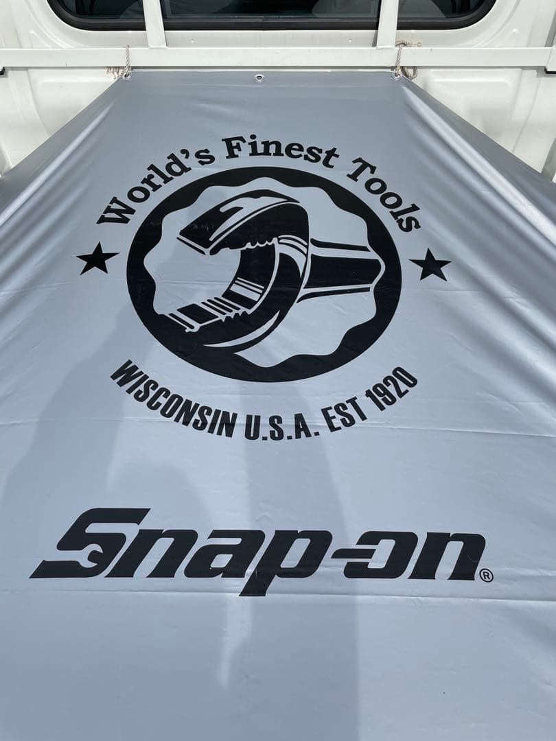 軽トラック用シート　スナップオン(snap-on)ロゴ　［新品・未開封］