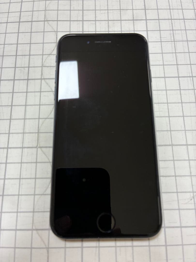 Apple iPhone SE (第3世代) 64GB ミッドナイト