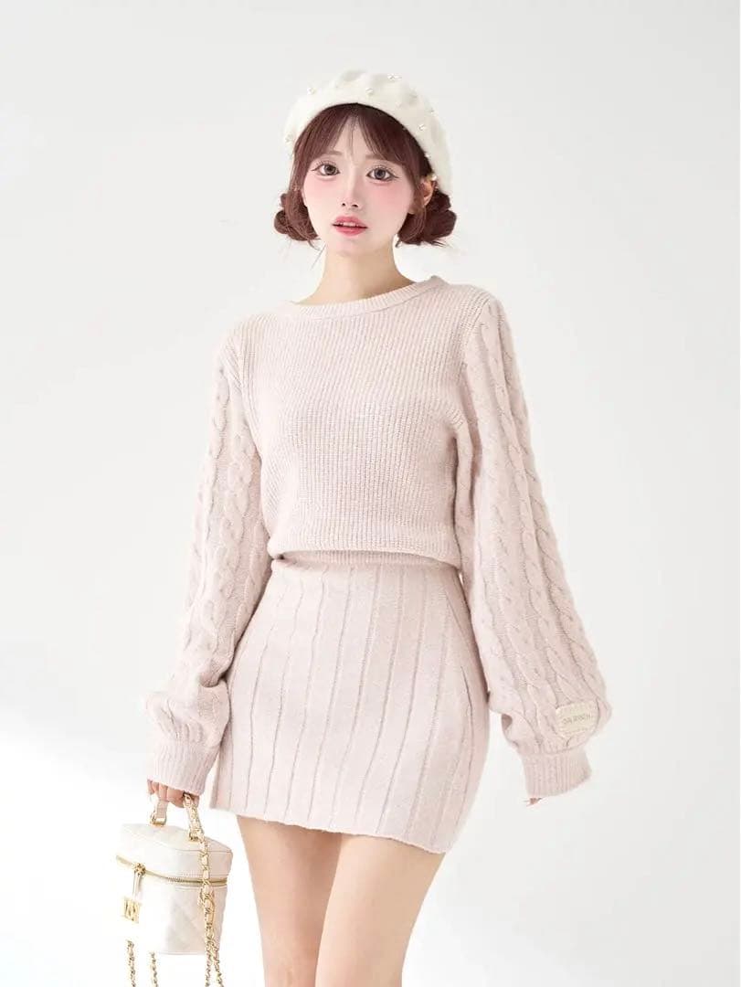 【完売品】ダーリッチ ハートオープンニットミニワンピース