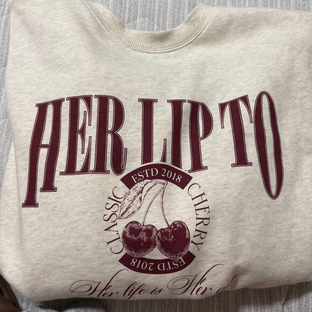トップス Classic Cherry Sweatshirt herlipto