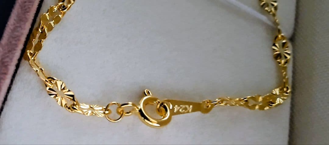 ゴールド k24金製 花模様 ネックレス 大人気 45cm 鑑定書付き