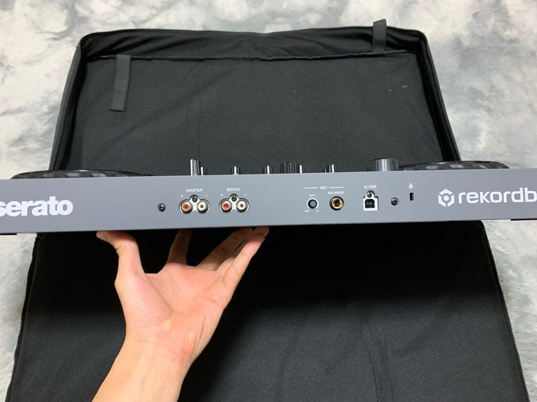 DDJ-FLX6 GT 本体＋専用バッグ＋ケーブル　セット売り