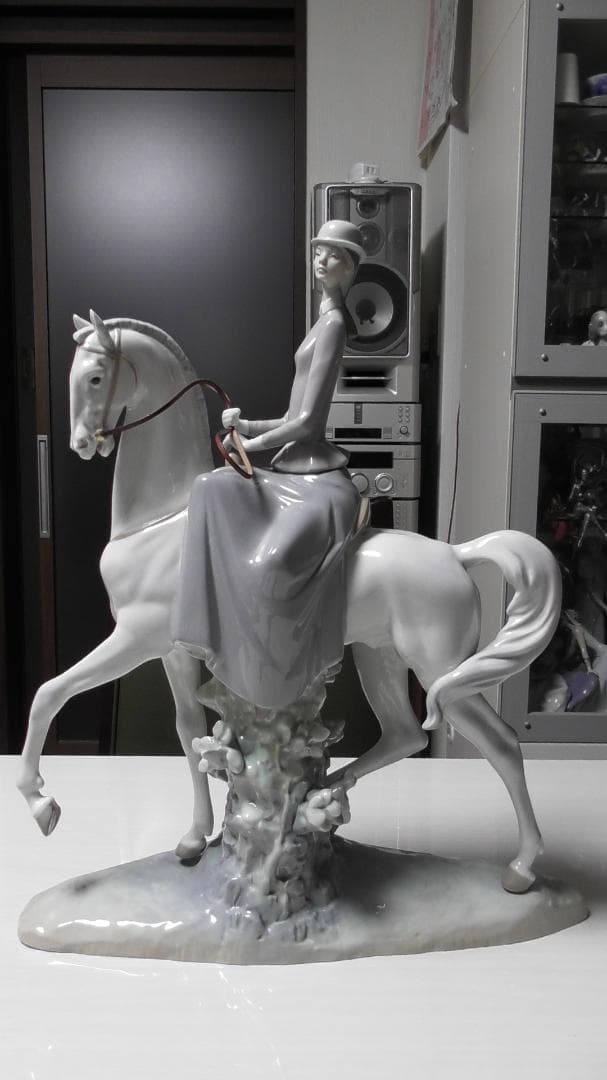 メルポン　LLADRO　リヤドロ　【白い馬の少女】１２　リアドロ　L479