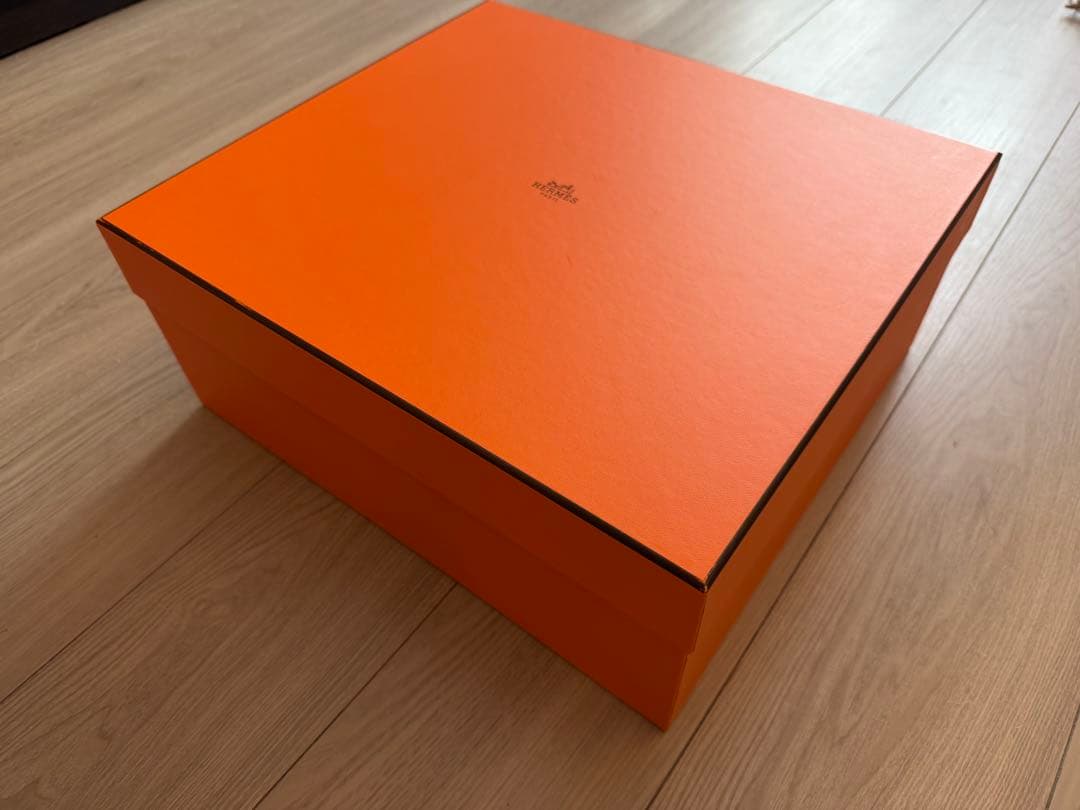HERMES ガーデンパーティーTPM 空箱