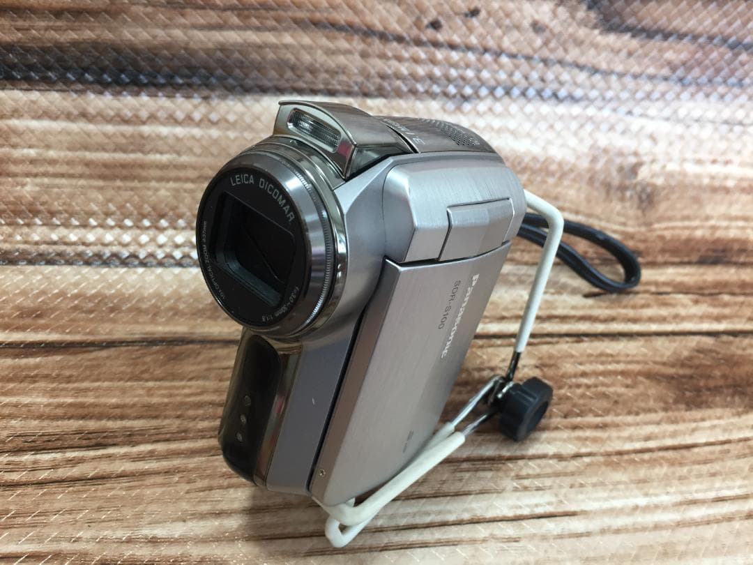 撮影画像あり　良品　Panasonic　SDR-S100　付属品有　動作良好