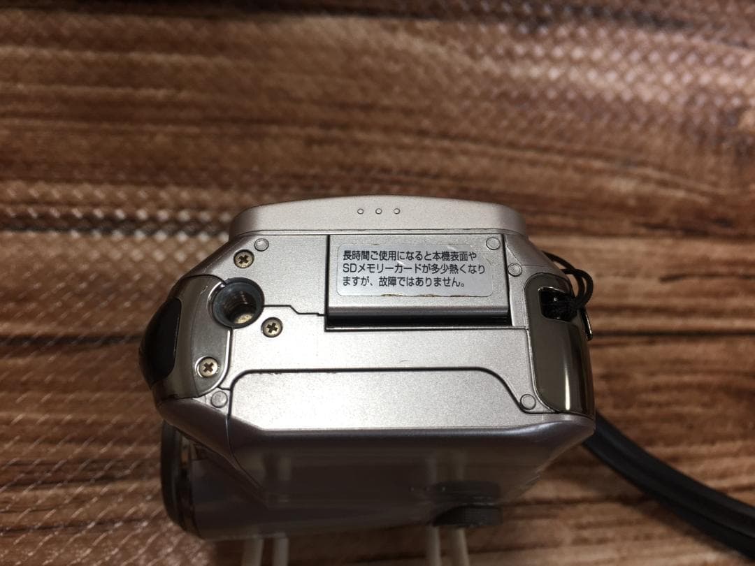 撮影画像あり　良品　Panasonic　SDR-S100　付属品有　動作良好