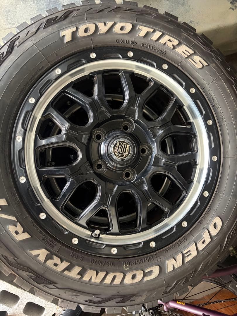 OPEN COUNTRY R/T 215 65 R16 バリ溝　1本③