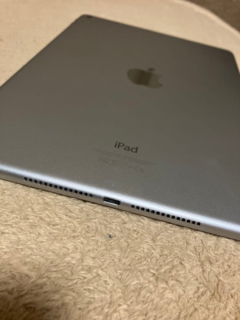 ぽたさん専用 iPad Air 2 64GBスペースグレイWi-Fiモデル
