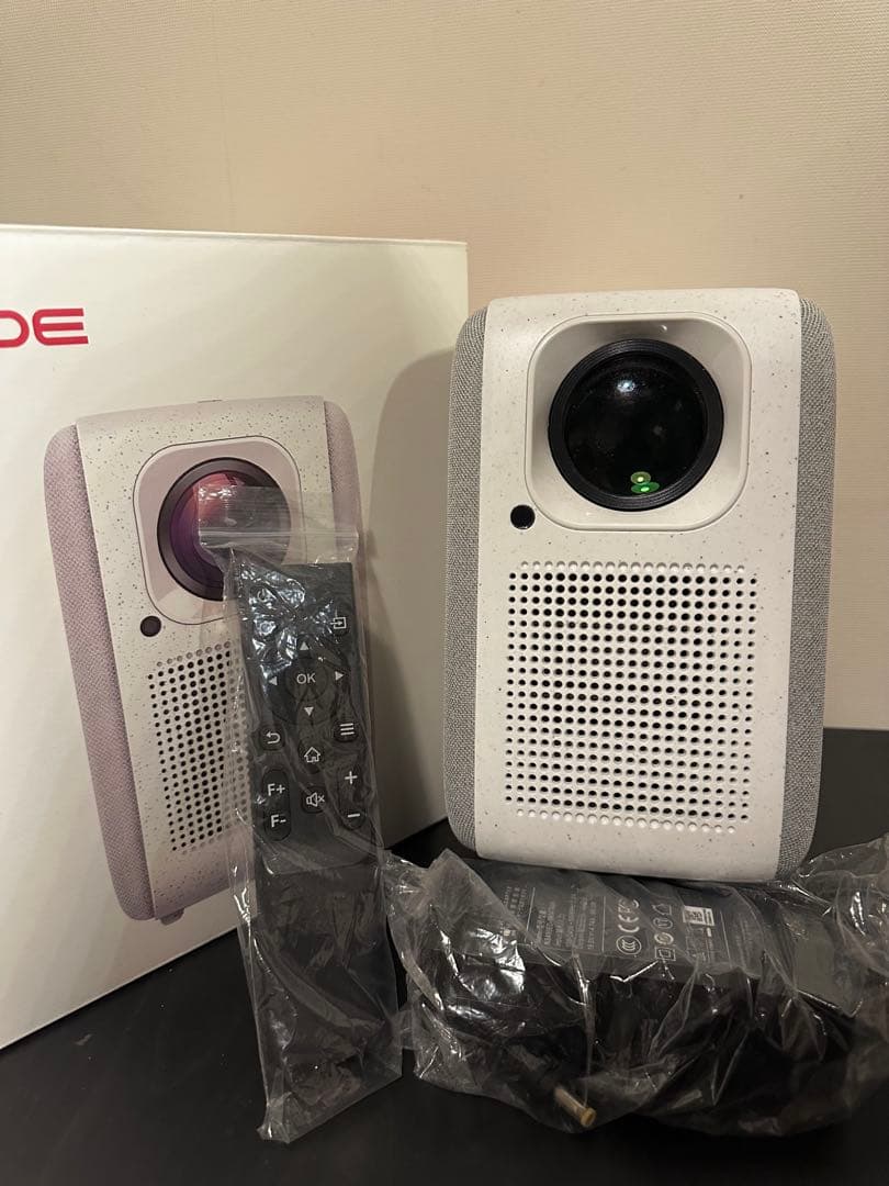 ETOE プロジェクター A1191 ほぼ新品