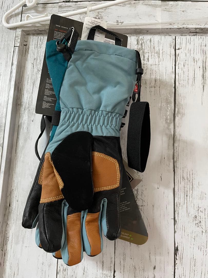 【新品未使用‼️】MOUNTAIN HARD WEAR GORE-TEX グローブ