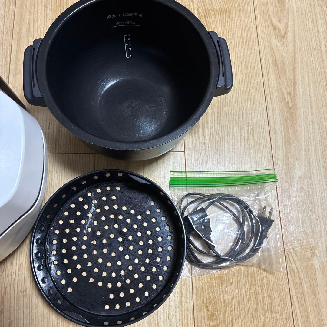 ヘルシオ　ホットクック　電気圧力鍋 ホワイト2.4