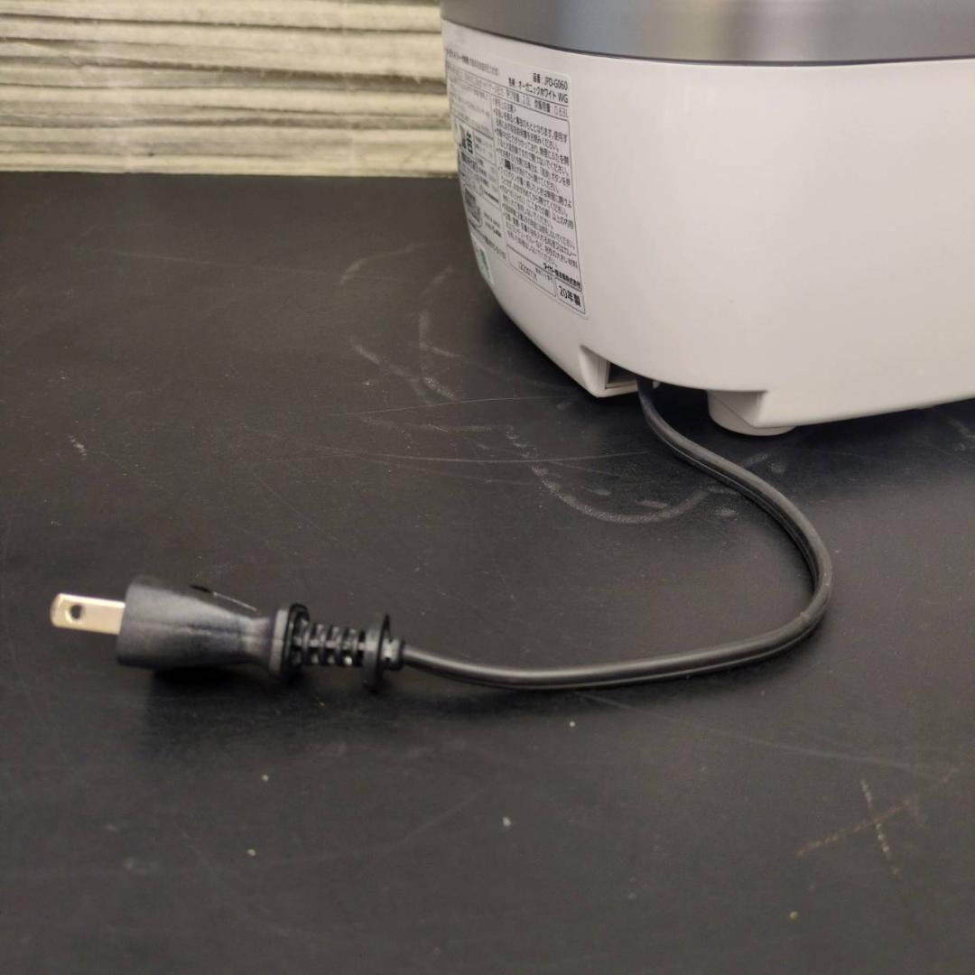 ☆タイガー　 圧力 IHジャー炊飯器　3.5合　JPD-G060　2020年製