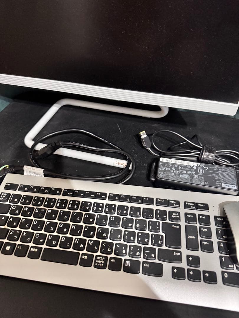 Lenovo IdeaCentre AIO 3 24IMB05 オールインワン