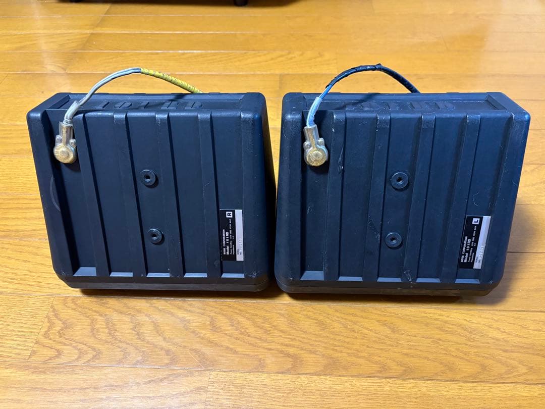 BOSE 101RD 左右セット　連番　ボーズ　カーオーディオ　スピーカー　旧車