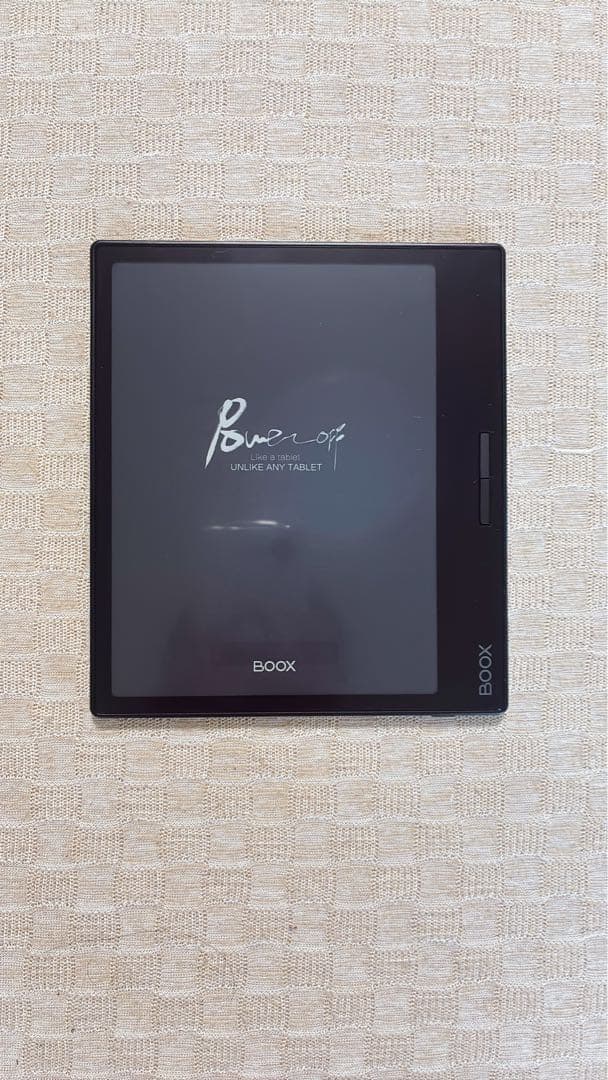 電子書籍リーダー本体 BOOX page