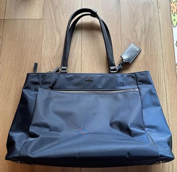 H*E様 TUMIトゥミ VOYAGEUR Shery Business Tot