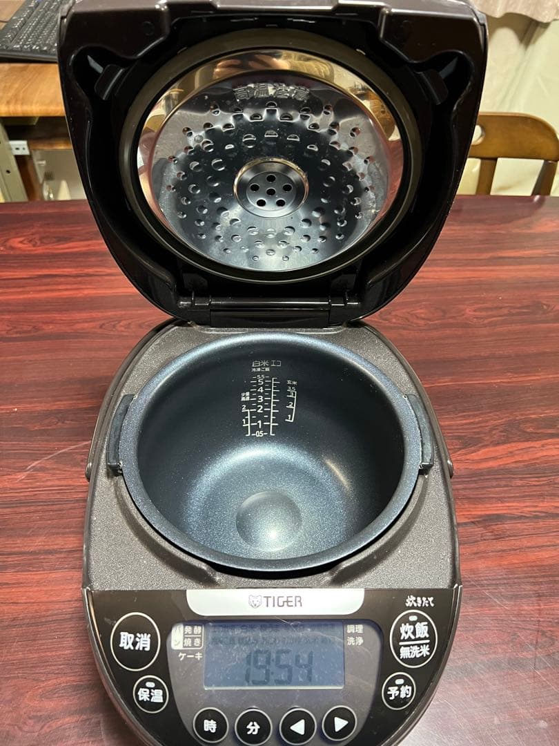 TIGER IH炊飯器 JPW-D100T 5.5合
