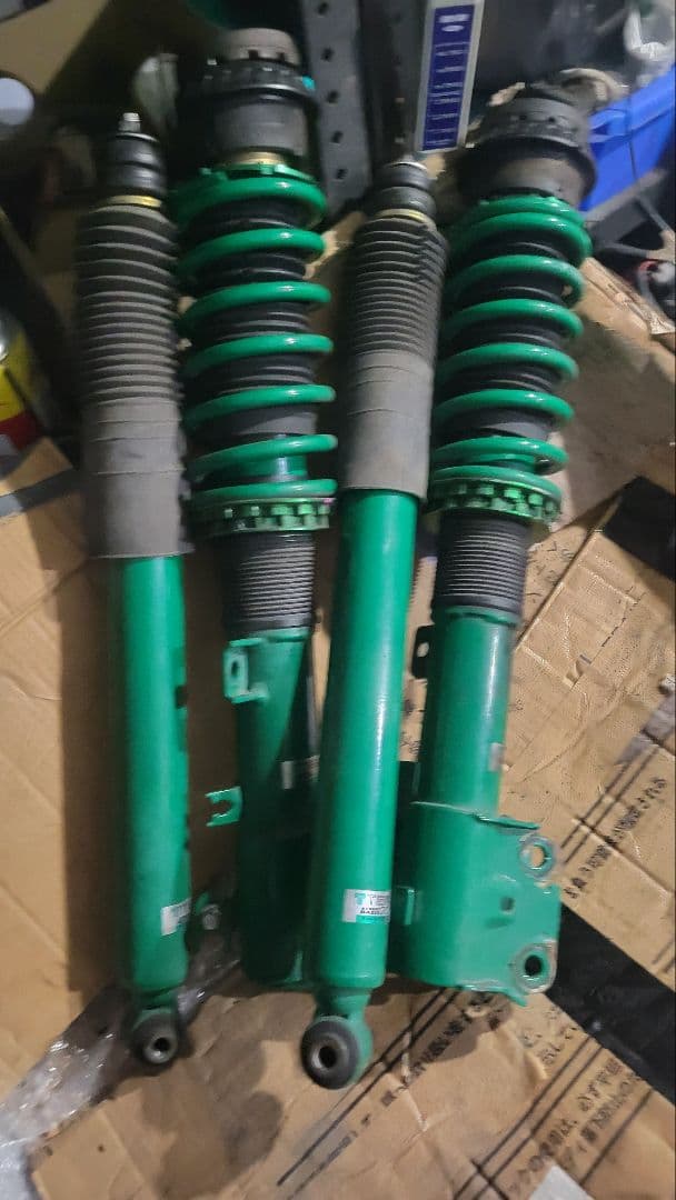 テイン ストリートベイシスZ 車高調 NBOX JF1 カスタム流用も？